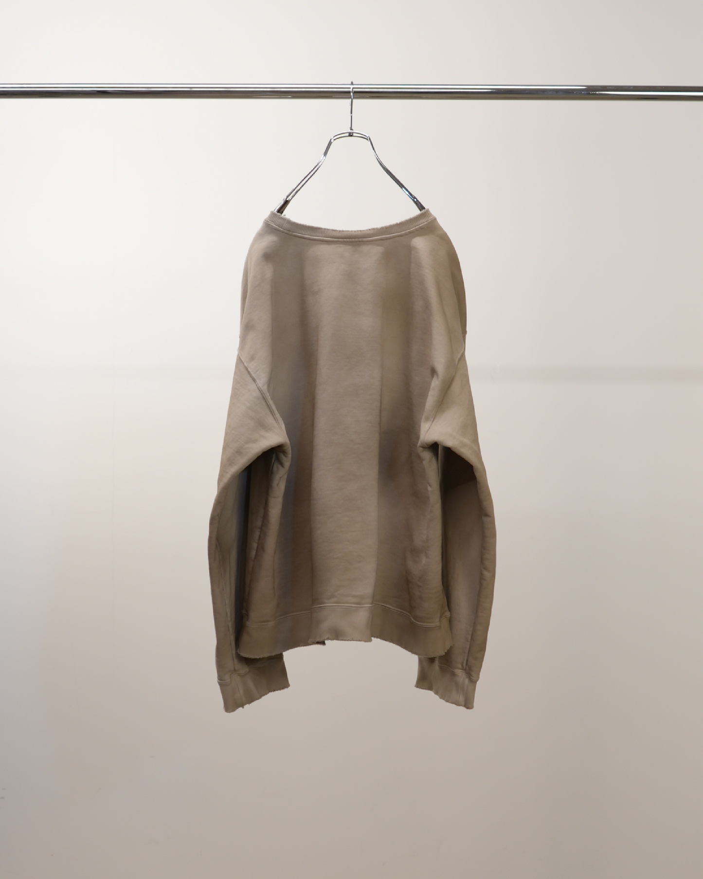 UNEVENNESS SWEAT SHIRT(SAND)