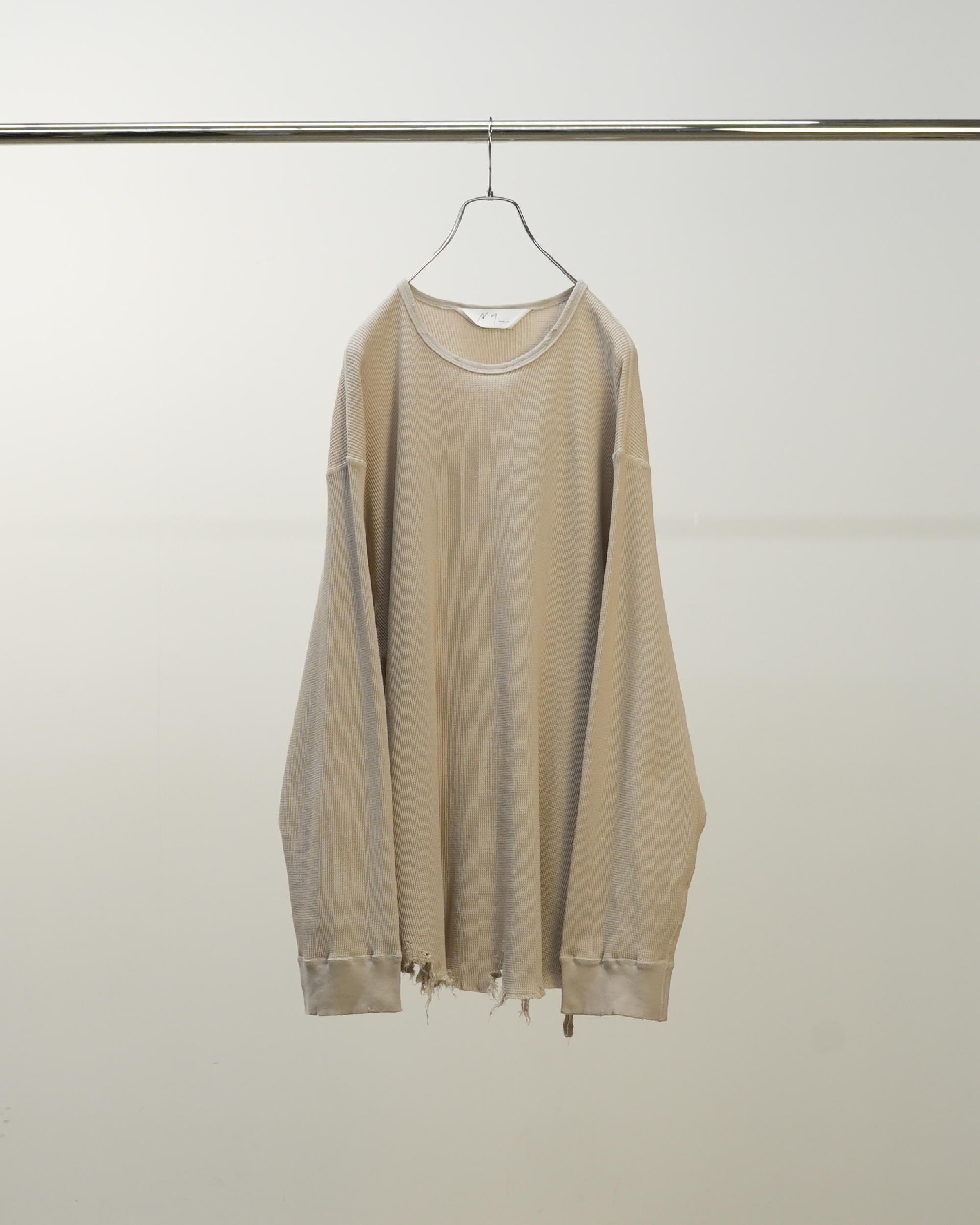 DAMAGE WAFFLE CREW LS T-SHIRT(GREIGE) – ANCELLM DAMAGE WAFFLE CREW LS T-SHIRT(GREIGE) – ANCELLM
