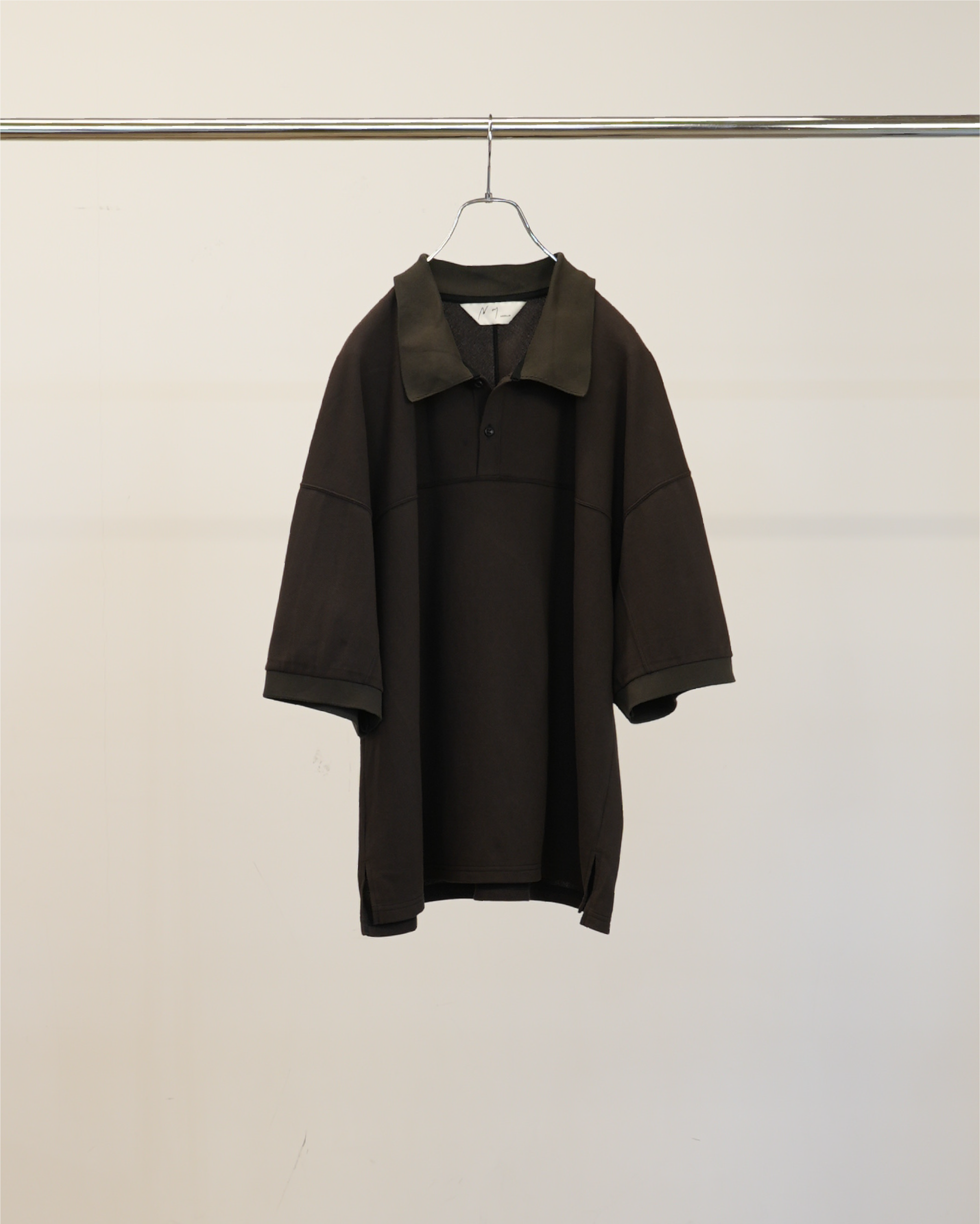 FOOTBALL S/S POLO(BROWN) – ANCELLM
