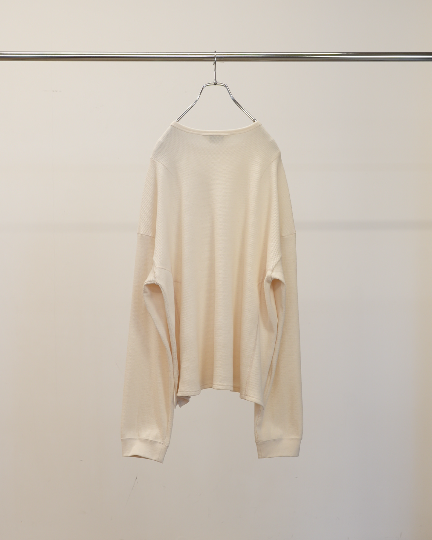 WAFFLE CREW NECK LS(WHITE)