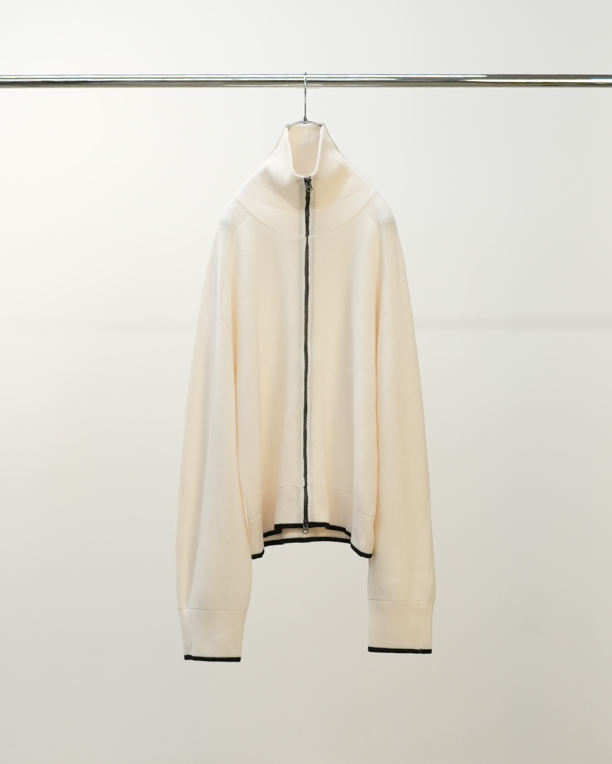 C/W DRIVERS KNIT(WHITE) – ANCELLM