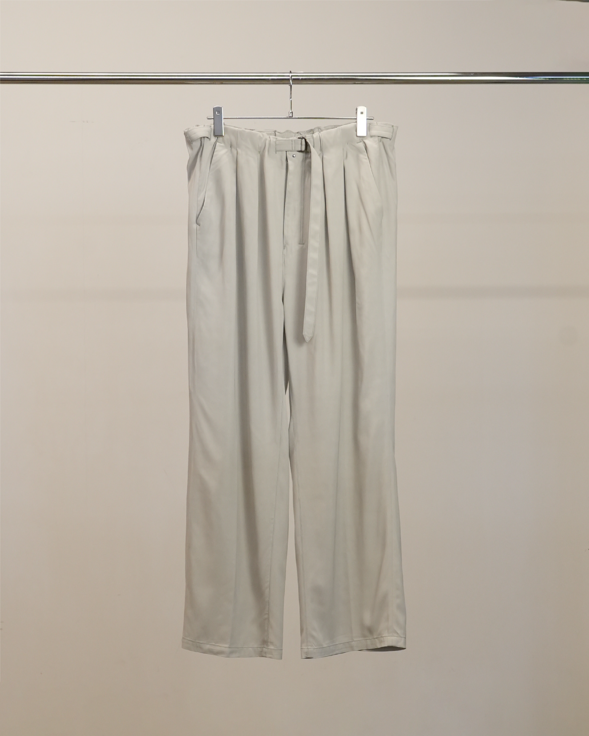 VISCOSE BELT-LESS TROUSERS(MINT) – ANCELLM