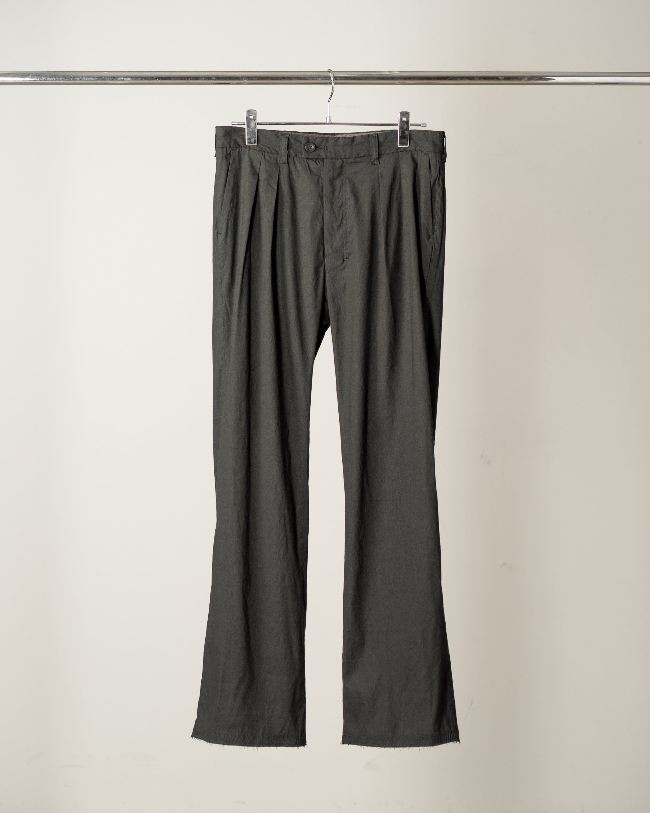 L/R SHOE CUT SLACKS(BLACK) – ANCELLM