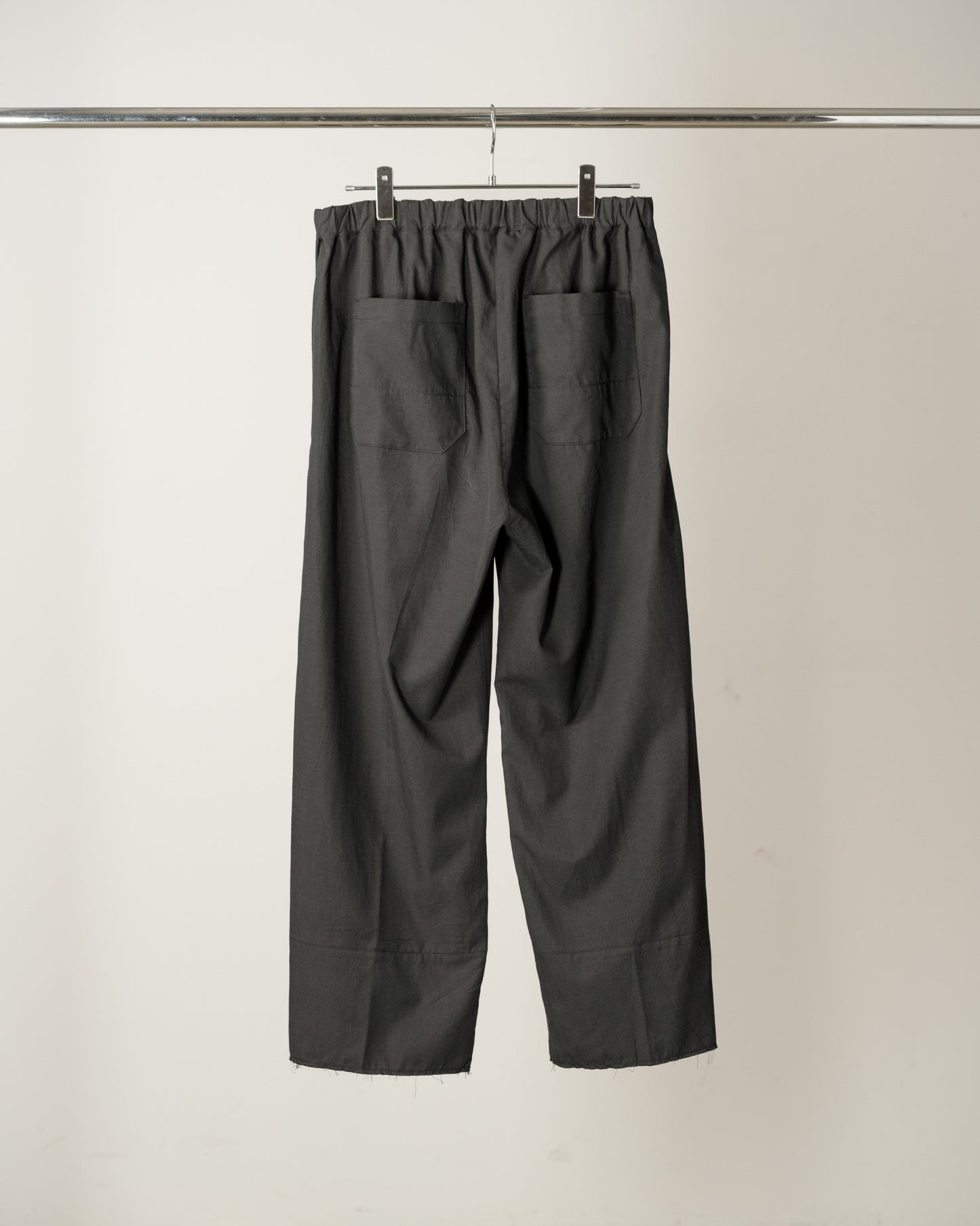 L/C TUCK EASY PANTS(BLACK)