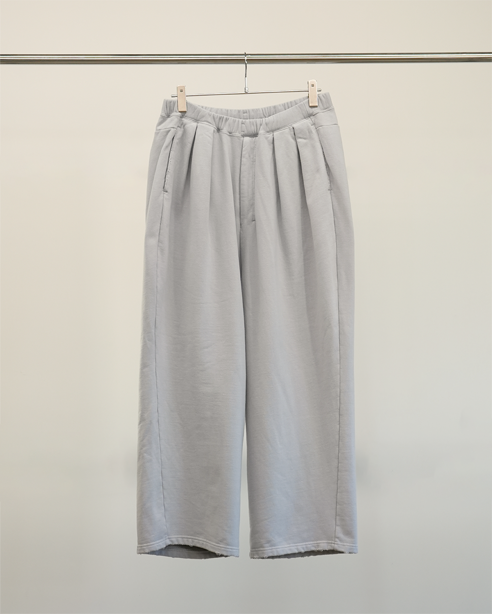 TUCK SWEAT PANTS(PURPLE) – ANCELLM TUCK SWEAT PANTS(PURPLE) – ANCELLM