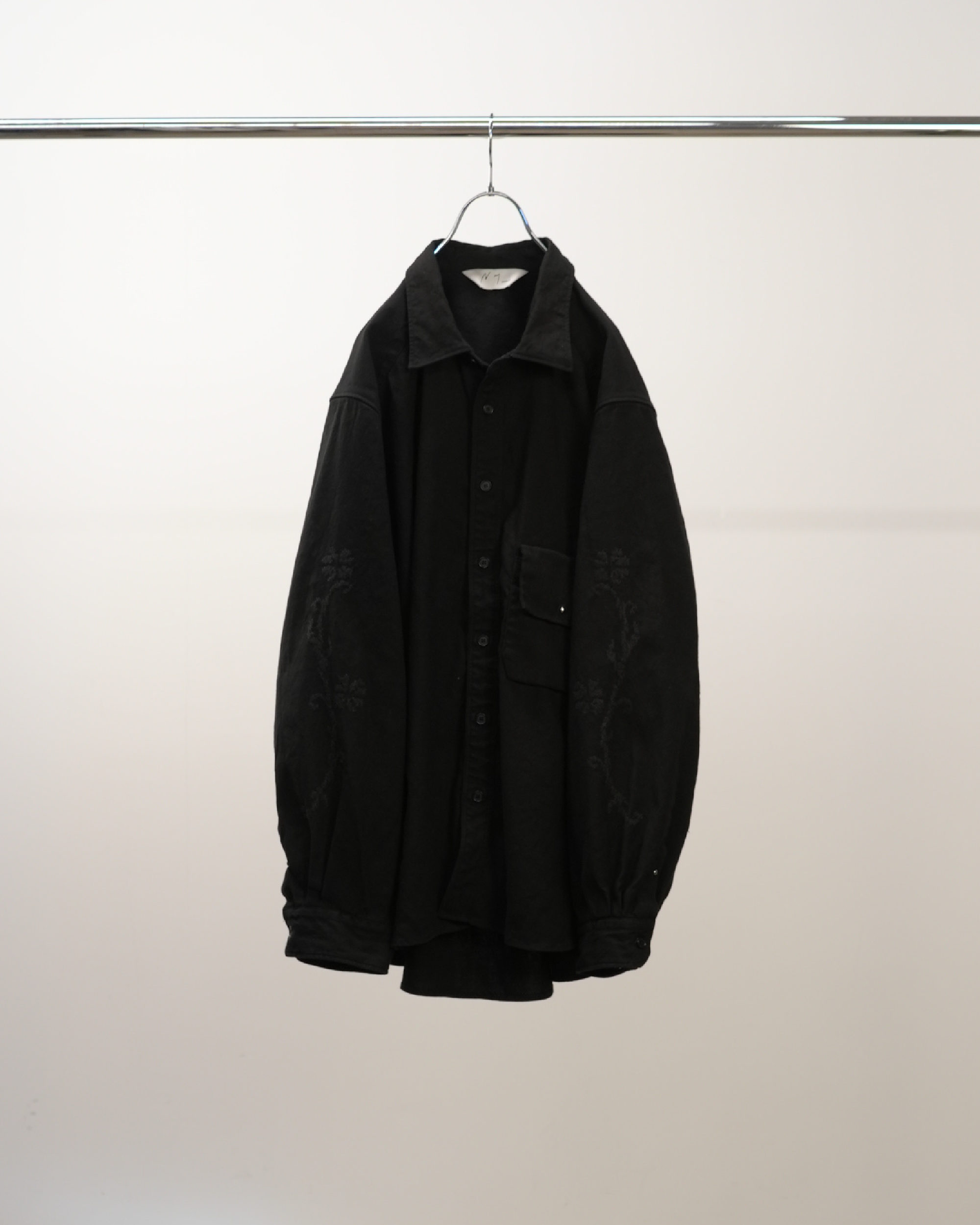L/C NEP FLOWER EMBROIDERY OVER SHIRT(BLACK) – ANCELLM