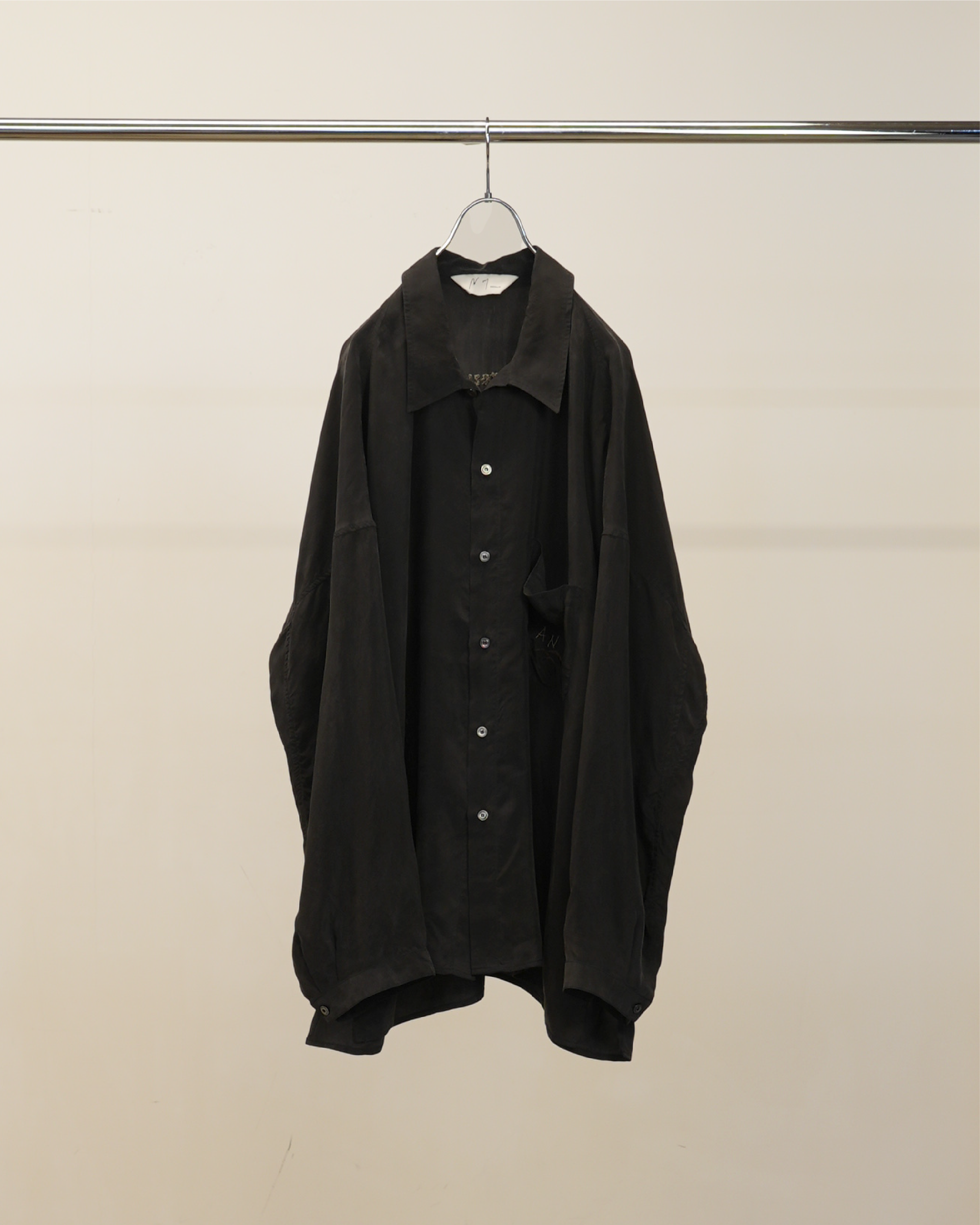 EMBROIDERED SOUVENIR SHIRT(BLACK) – ANCELLM