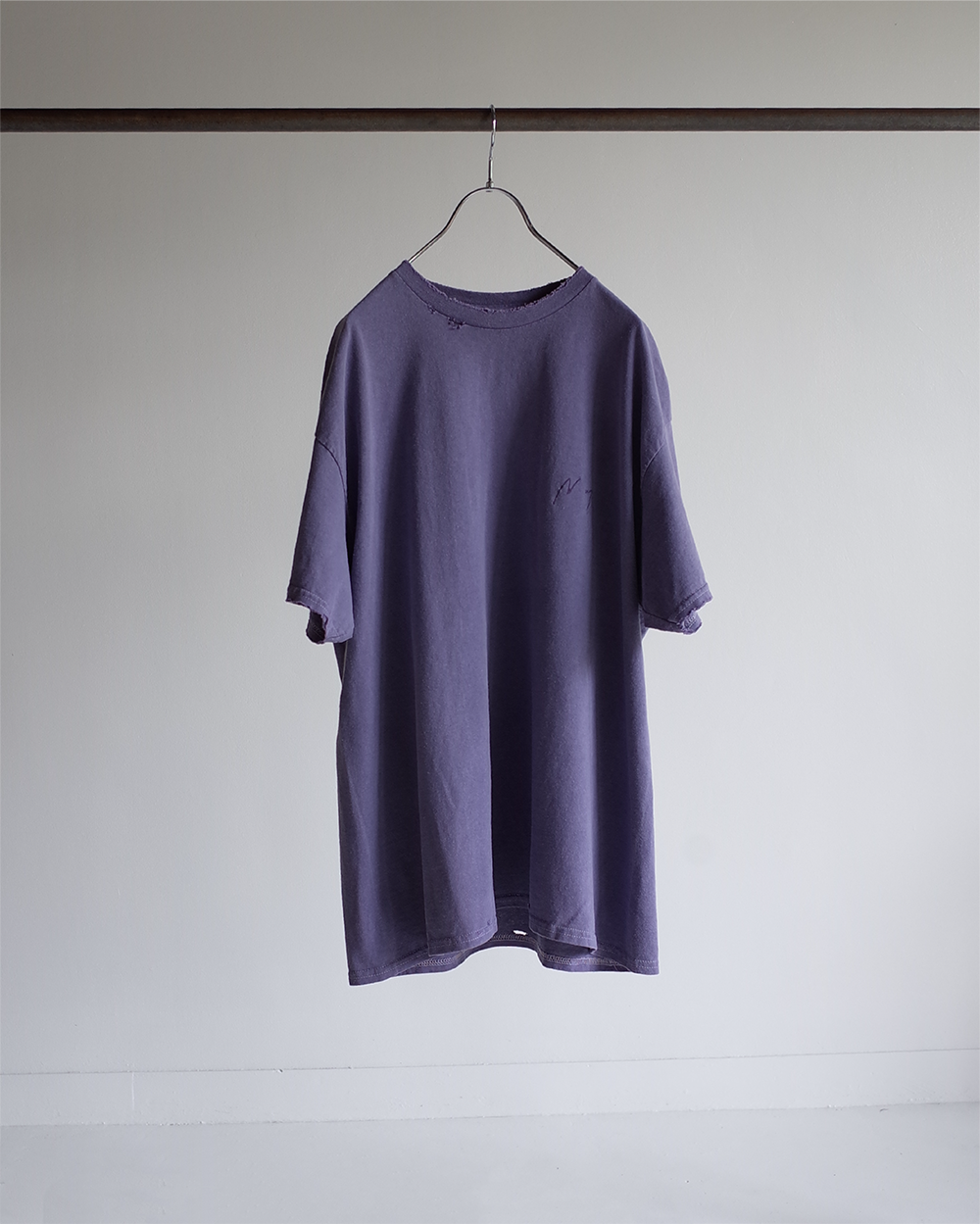 EMBROIDERY DYED T-SHIRT(DUSKY PURPLE) – ANCELLM EMBROIDERY DYED T-SHIRT(DUSKY PURPLE) – ANCELLM