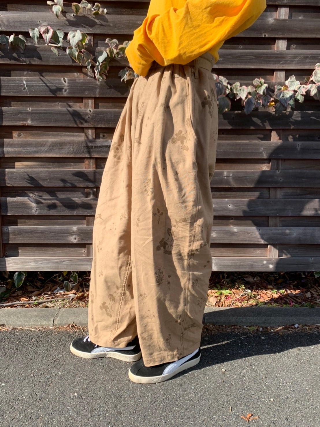 LINEN SILK FLOWER WIDE PANTS