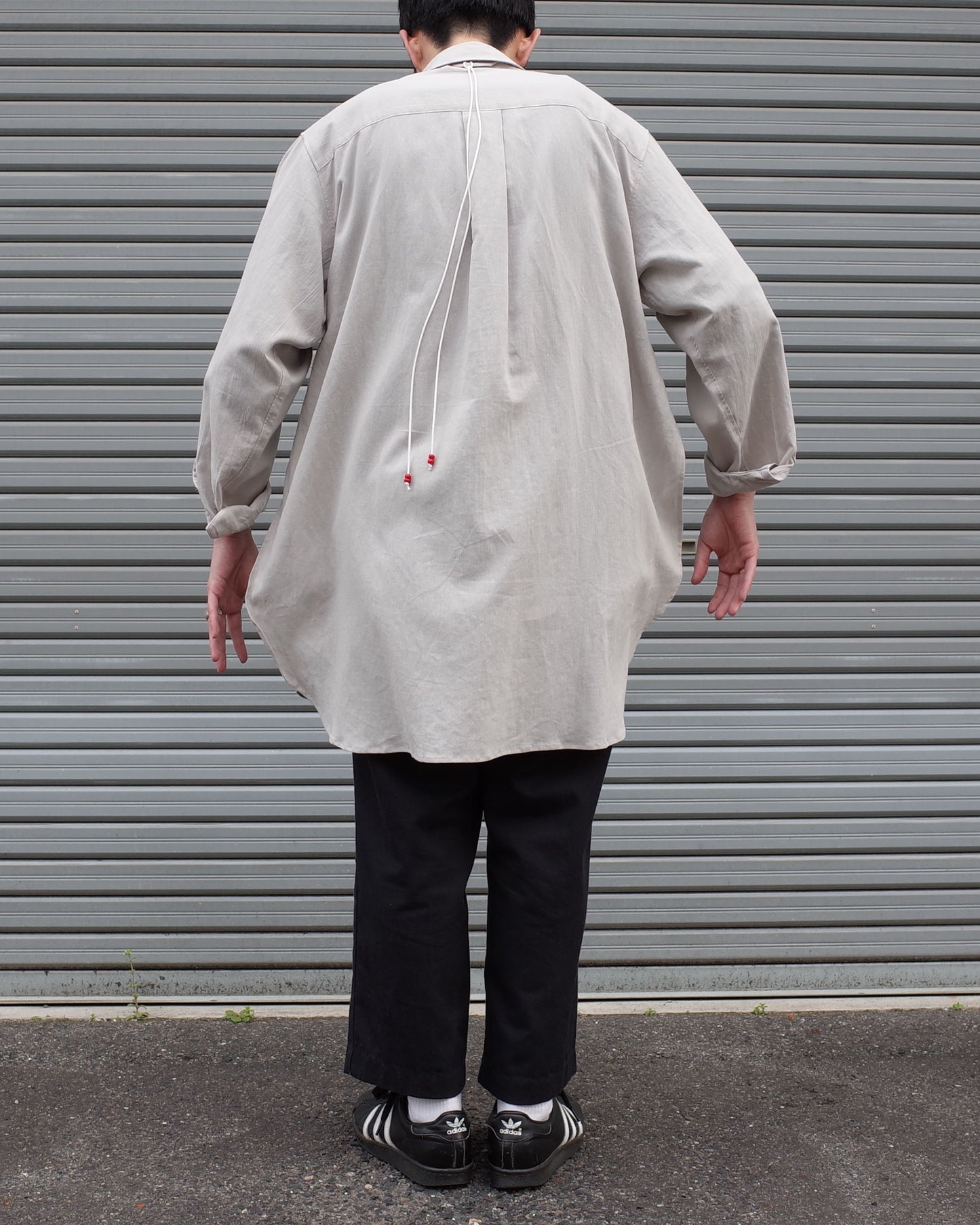 SLIT LONG SHIRT