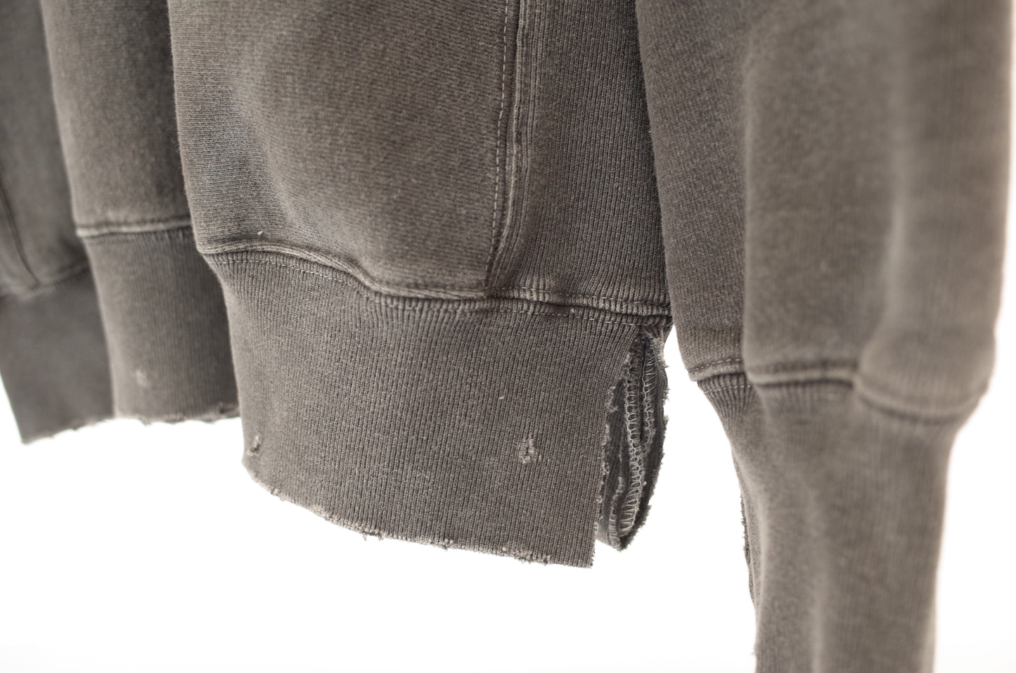 DAMAGE PIGMENT DIE SWEAT SHIRT