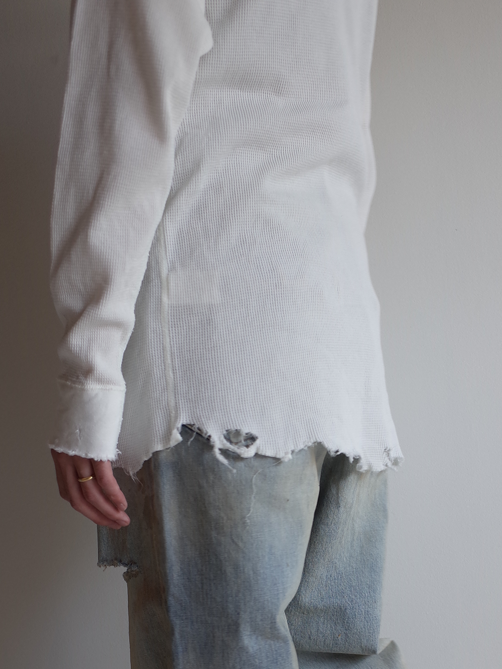 DAMAGE WAFFLE CREW LS T-SHIRT