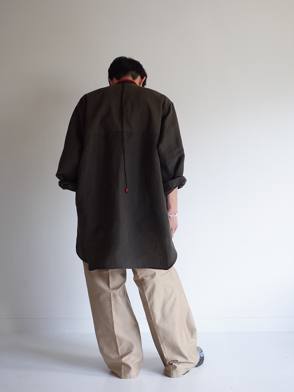 W/L SLIT LONG SHIRT(OLIVE)