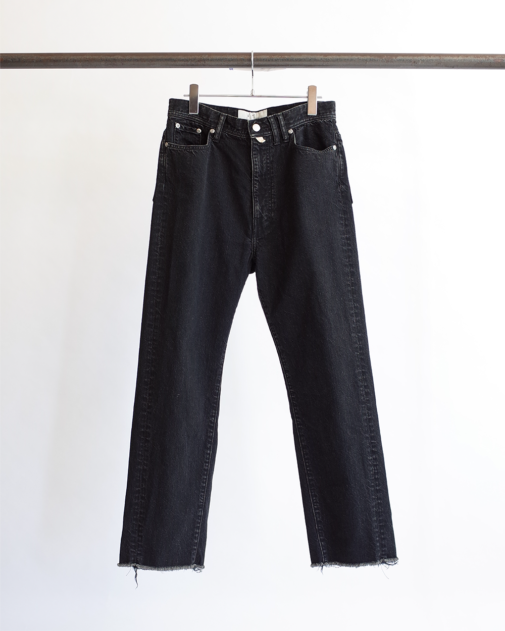 BLACK STRAIGHT 5P DENIM PANTS – ANCELLM