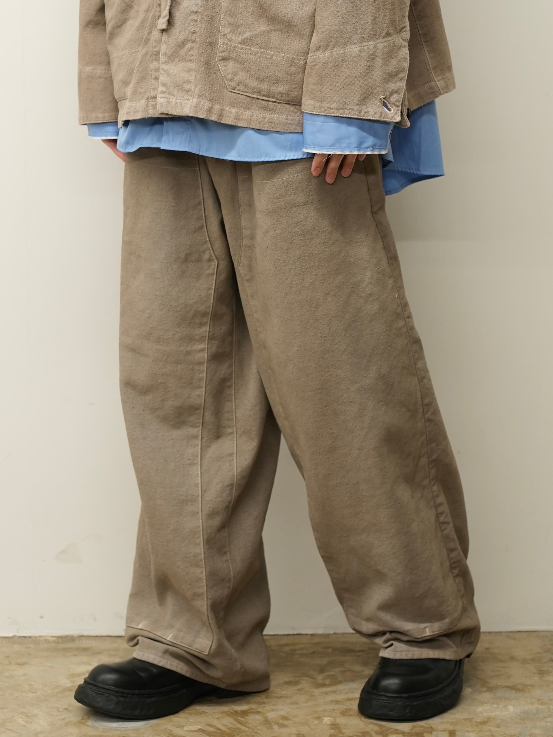 C/R DUCK DOUBLEKNEE PANTS(GREIGE) – ANCELLM
