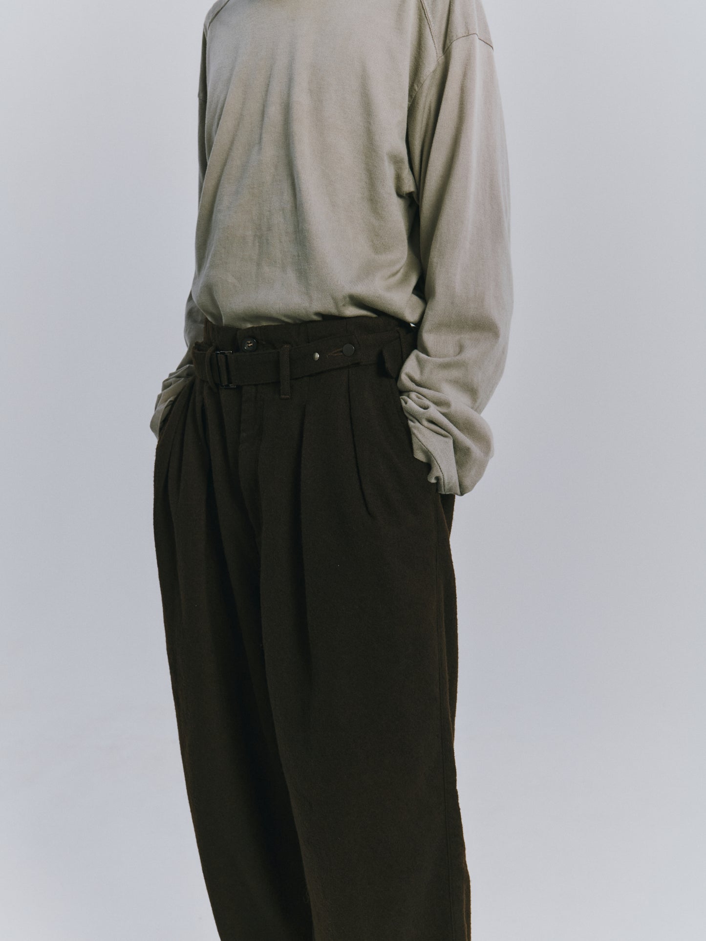 WOOL BELTED WIDE SLACKS(BROWN)