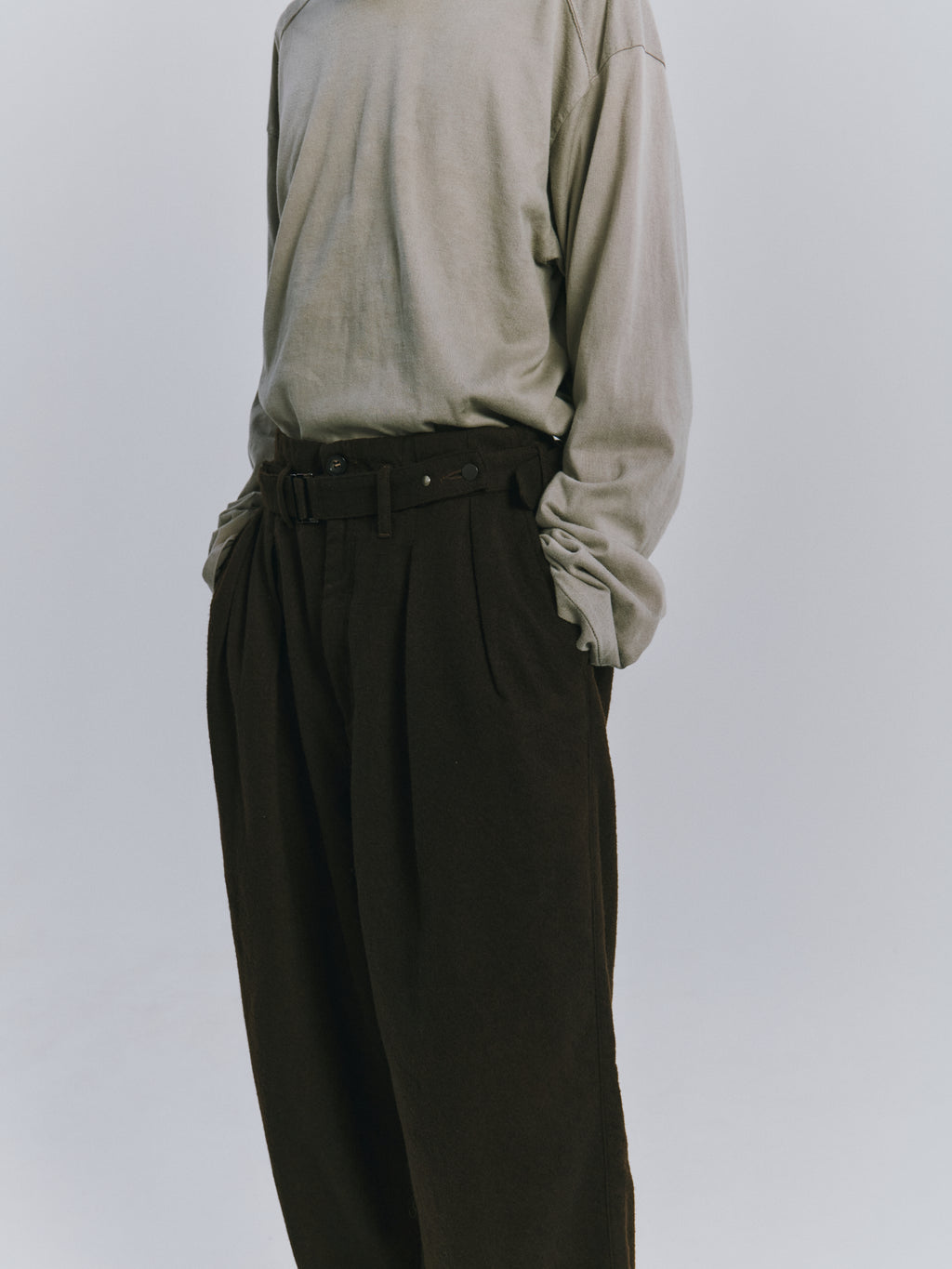 WOOL BELTED WIDE SLACKS(BROWN)