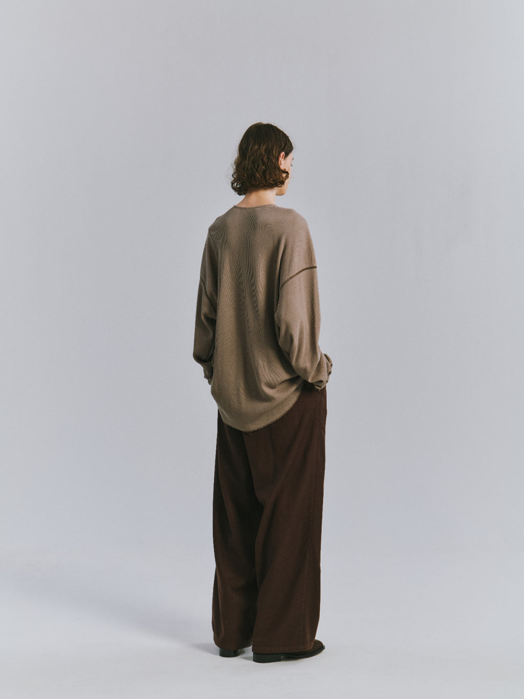 C/CA HENLEY LS T-SHIRT(SAND)