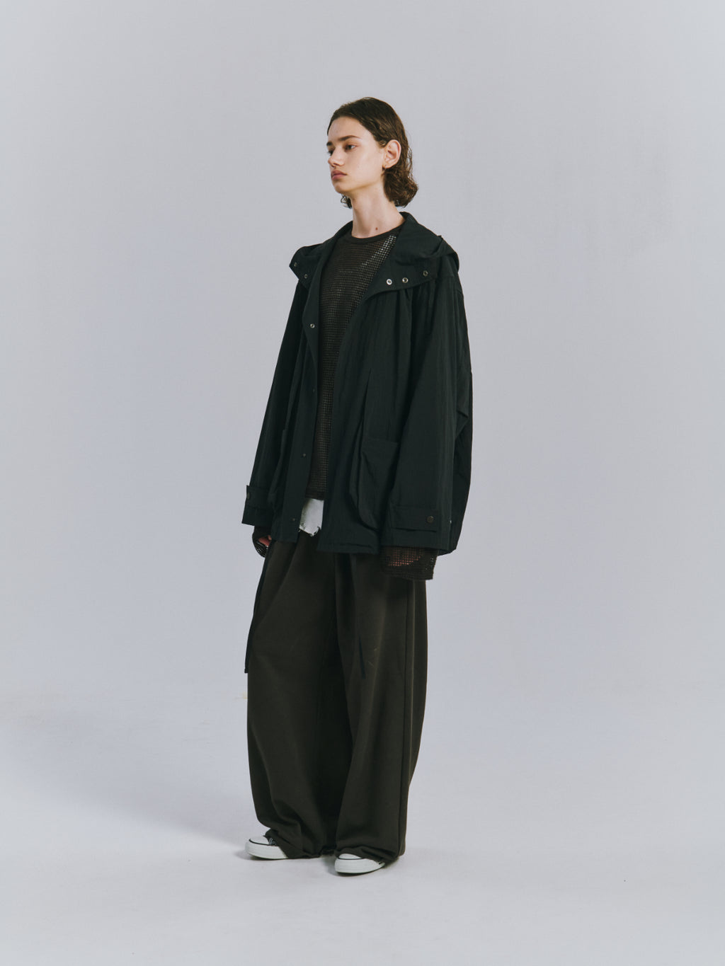 WRINKLED NYLON OVER HOODIE(BLACK)