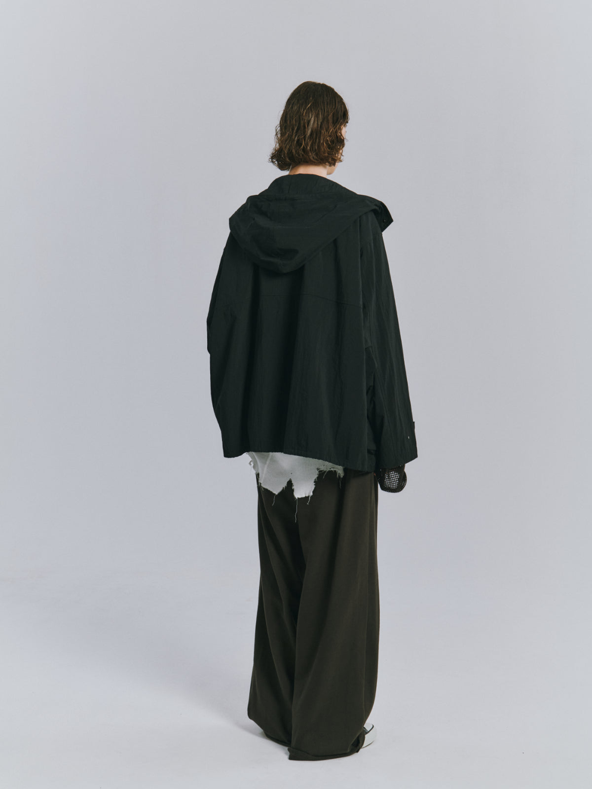 WRINKLED NYLON OVER HOODIE(BLACK)