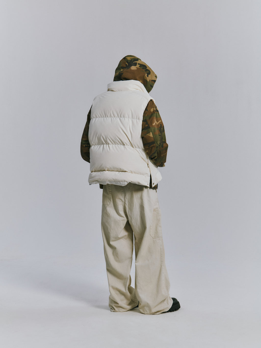 DOWN VEST(BLACK)