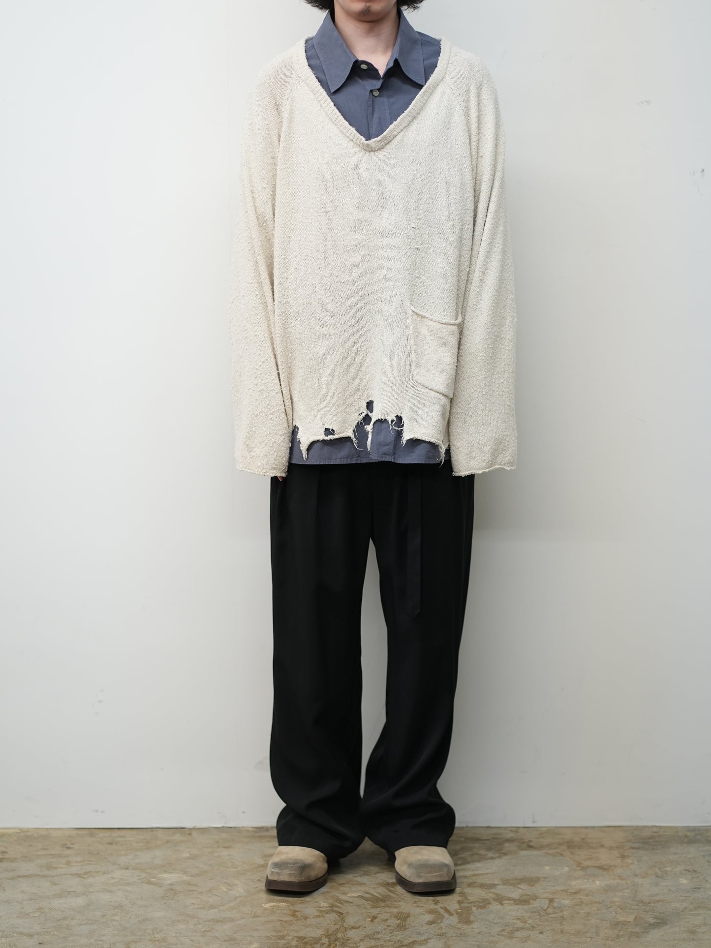 DAMAGE SILK UVNECK KNIT(OFF)