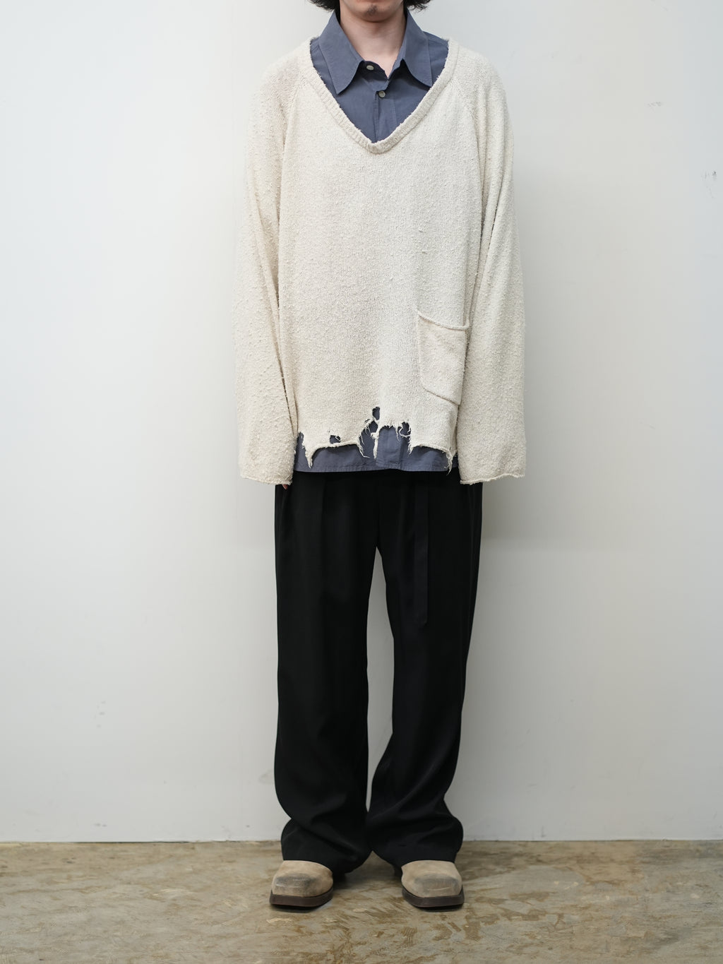 DAMAGE SILK UVNECK KNIT(OFF)