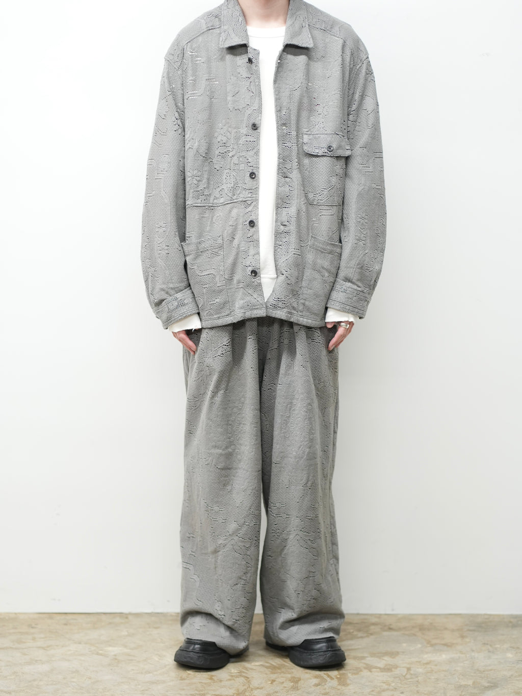 AGING LACE WORK SHIRT(GRAY)