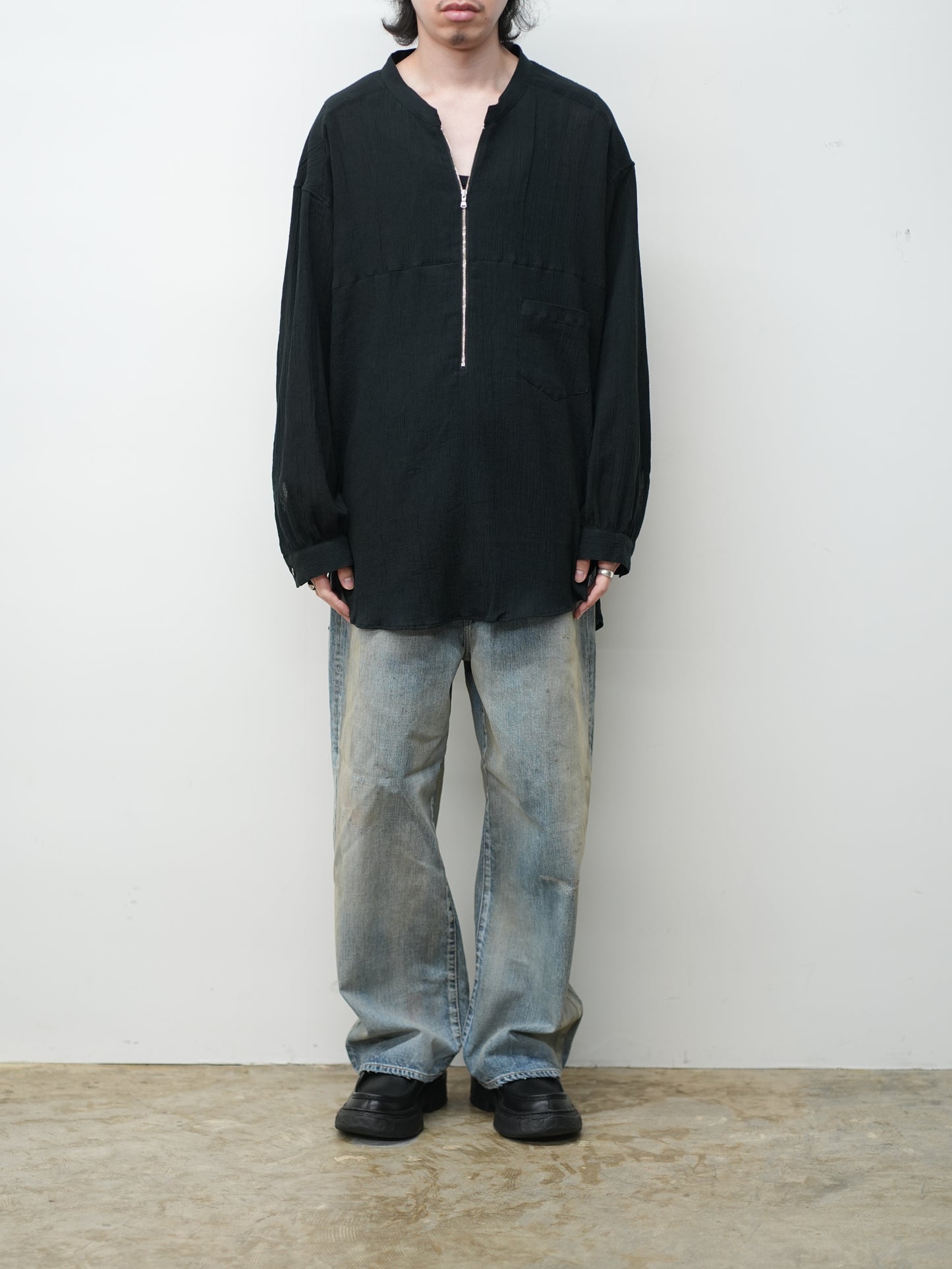 CREPE HALF ZIP SHIRT(BLACK)