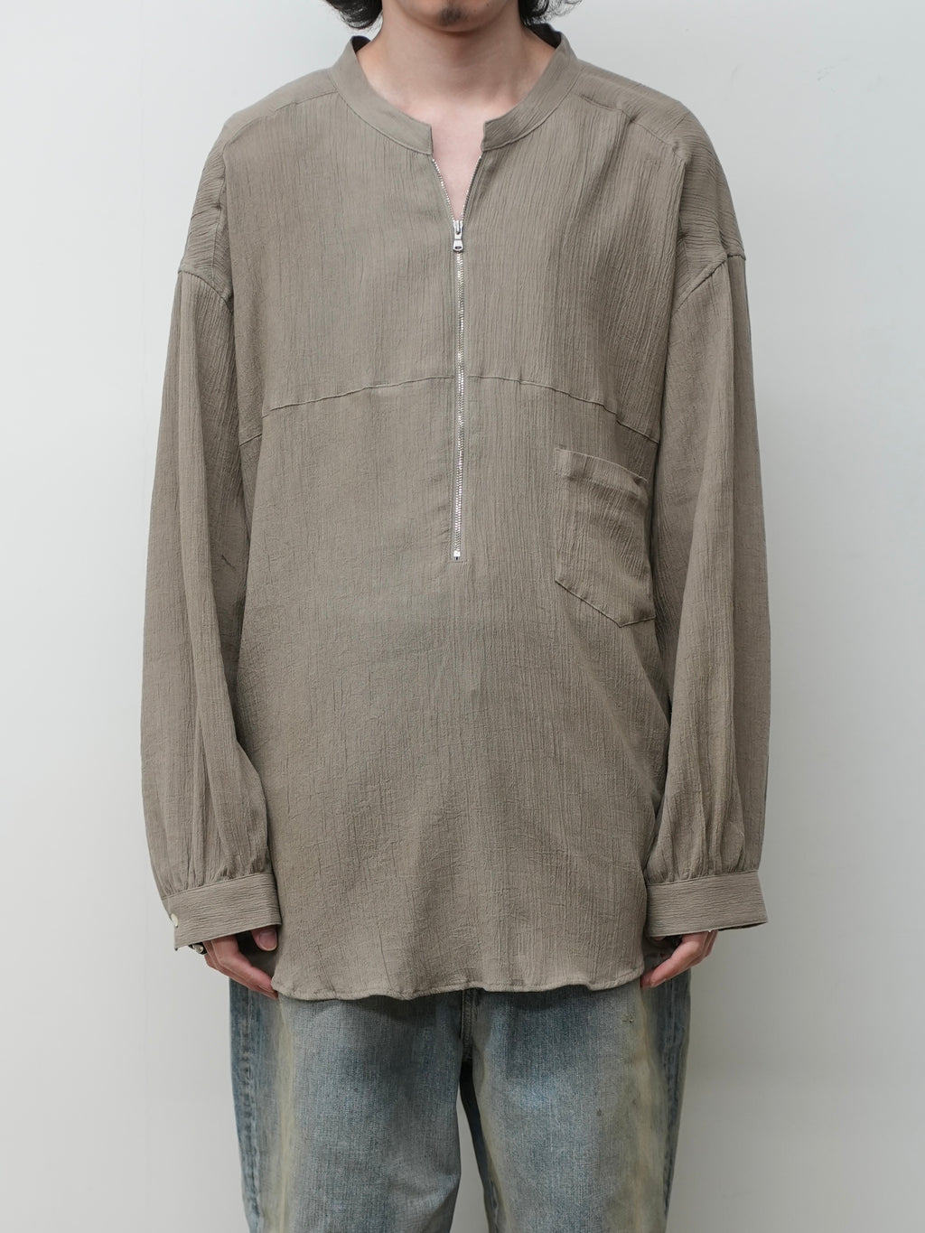CREPE HALF ZIP SHIRT(GREIGE)