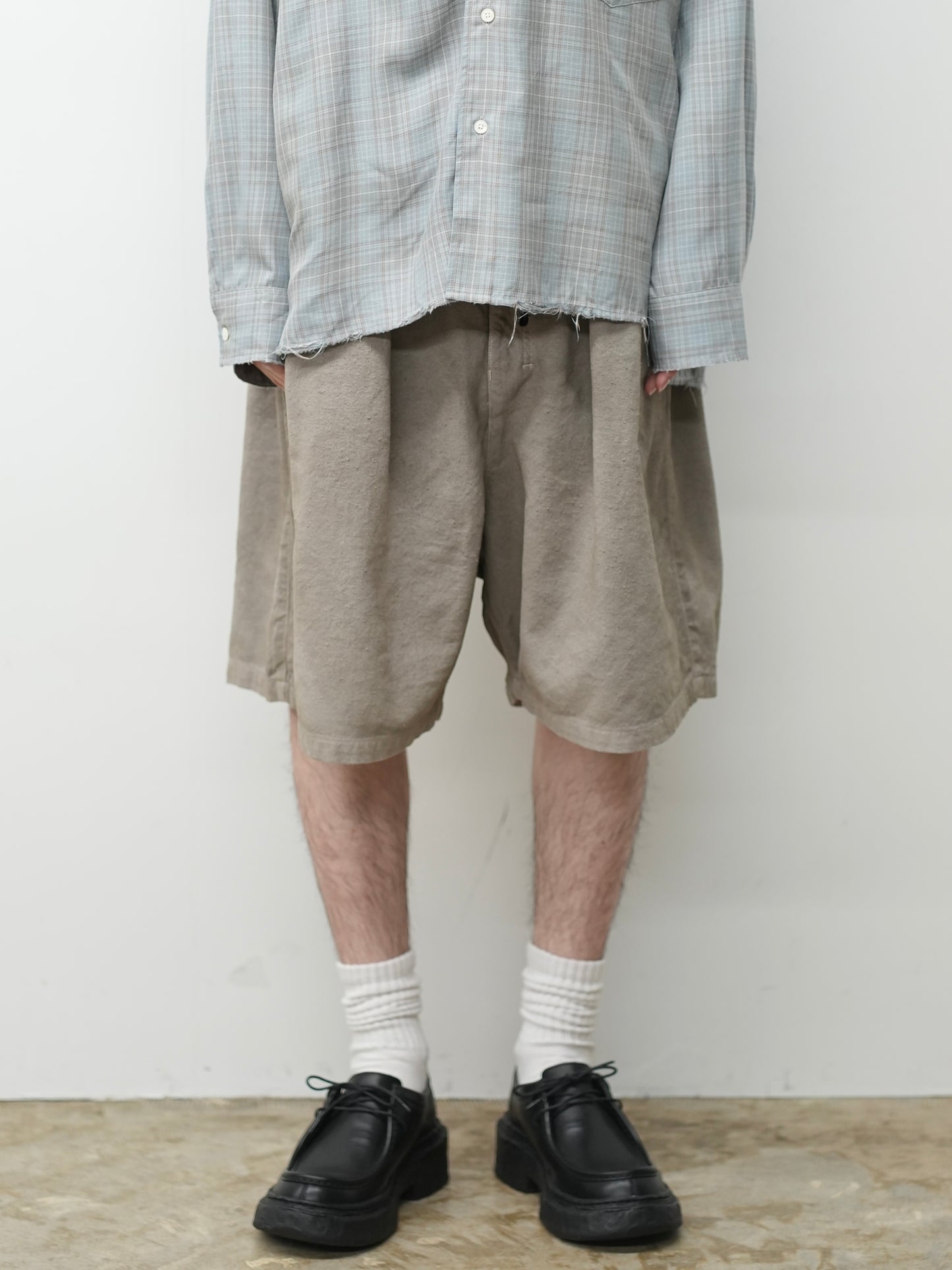 C/R DUCK SHORT PANTS(GREIGE)