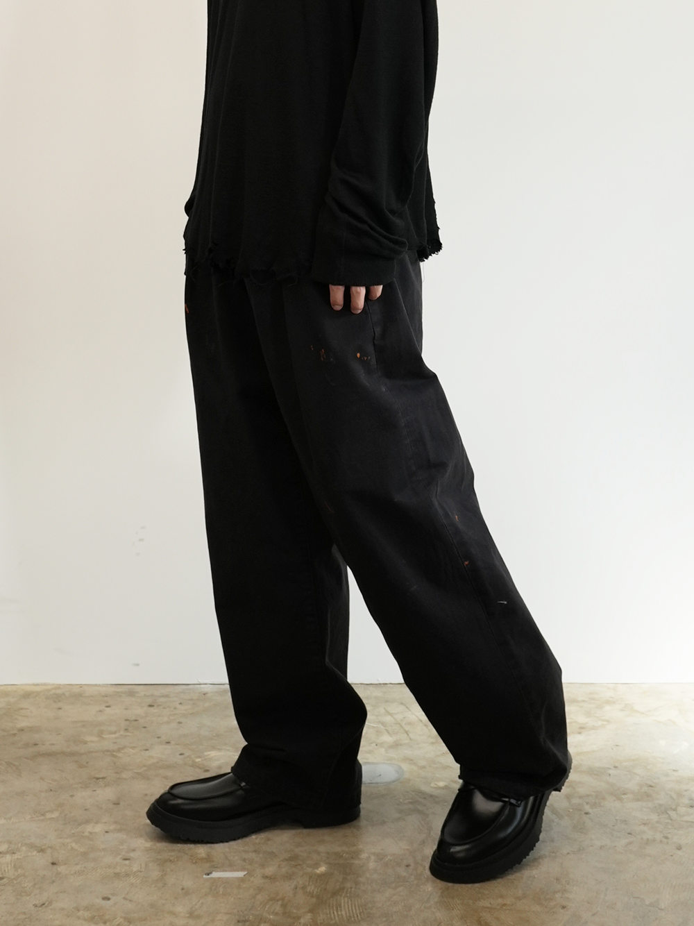 PAINT CHINO TROUSERS(BLACK)