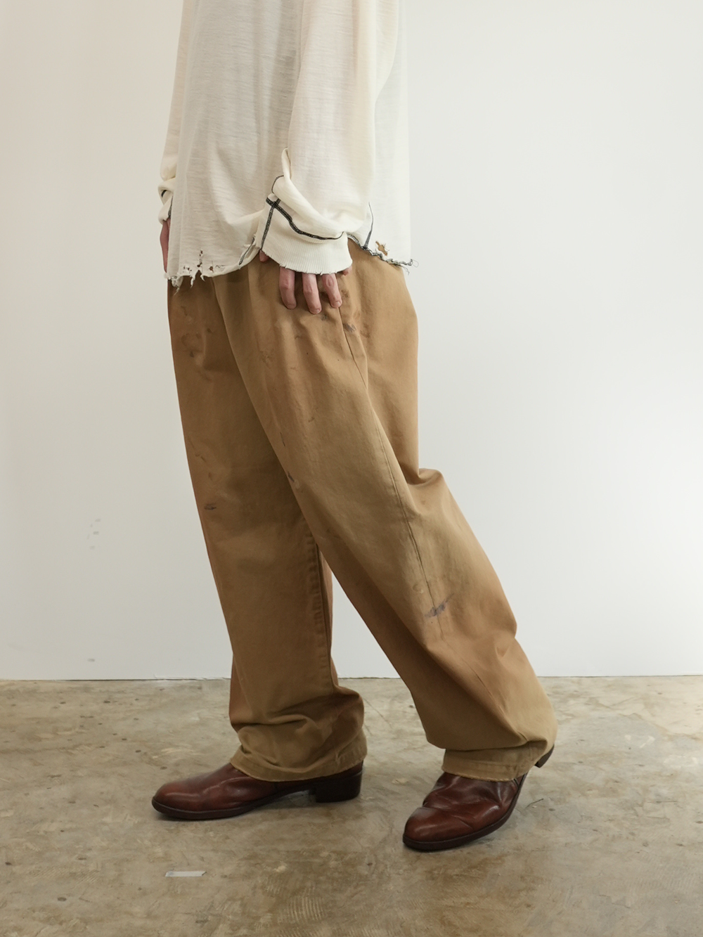 PAINT CHINO TROUSERS(BEIGE)