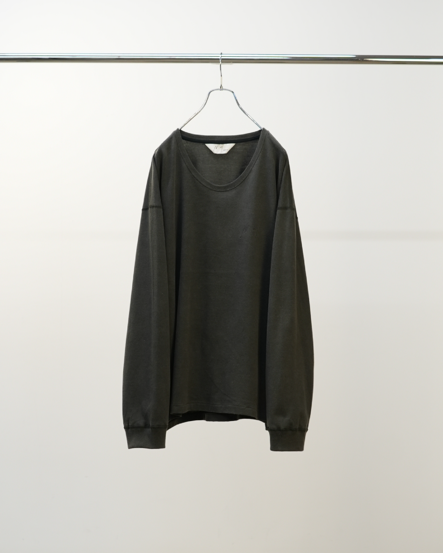 UNEVENNESS type-U LS T-SHIRT(BLACK) – ANCELLM UNEVENNESS type-U LS T-SHIRT(BLACK) – ANCELLM