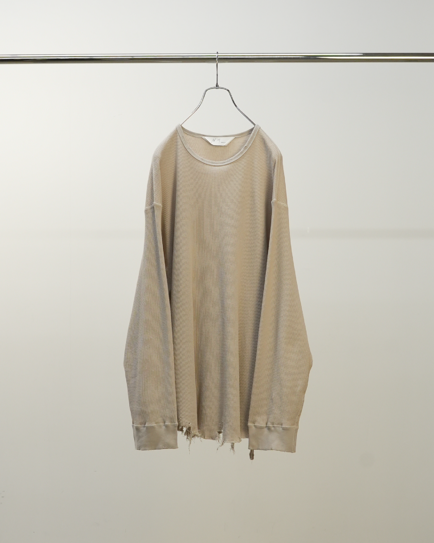 DAMAGE WAFFLE CREW LS T-SHIRT(GREIGE) – ANCELLM DAMAGE WAFFLE CREW LS T-SHIRT(GREIGE) – ANCELLM