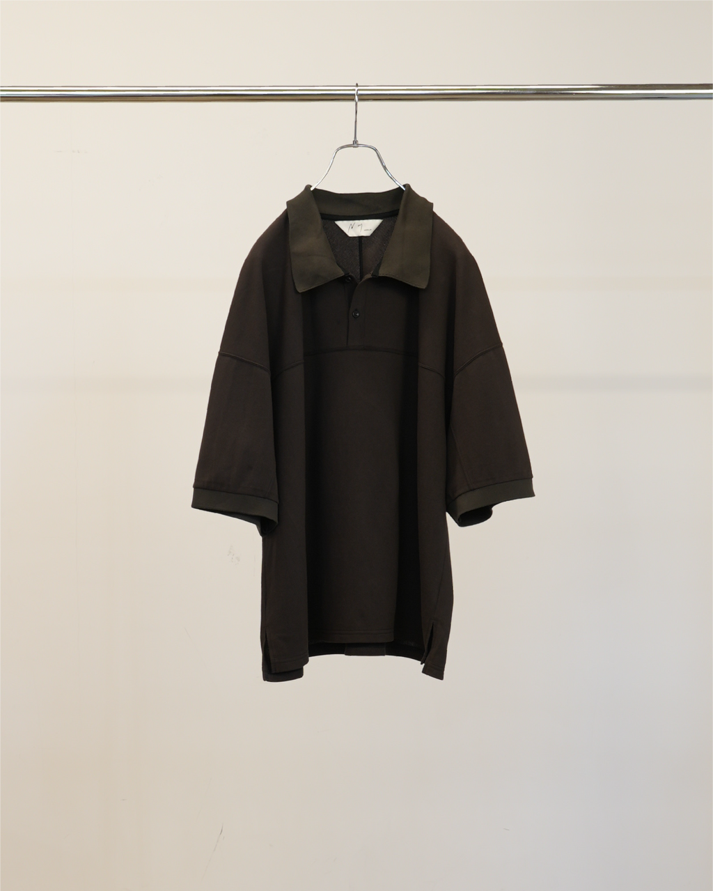 FOOTBALL S/S POLO(BROWN) – ANCELLM