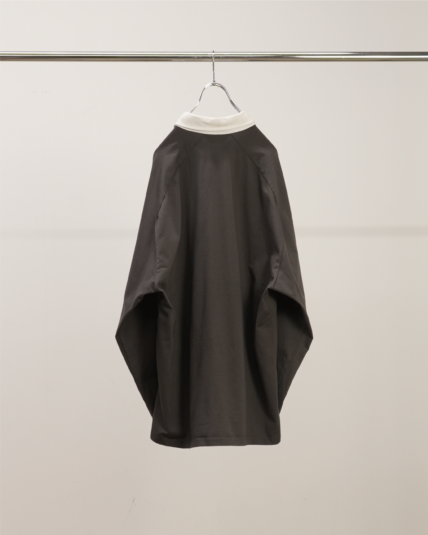 TWO-TONE RUGBY SHIRT(CHARCOAL)