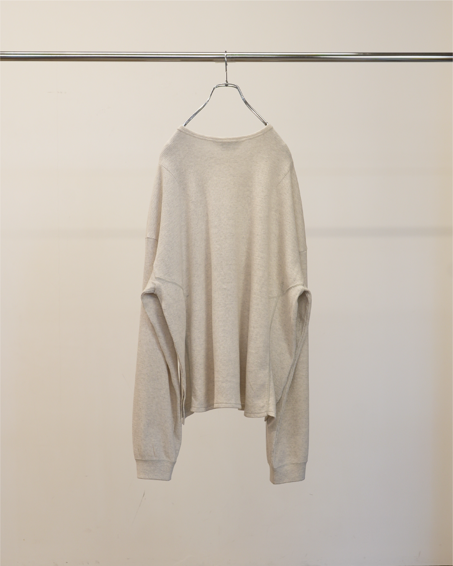 WAFFLE CREW NECK LS(HEATHER WHITE)