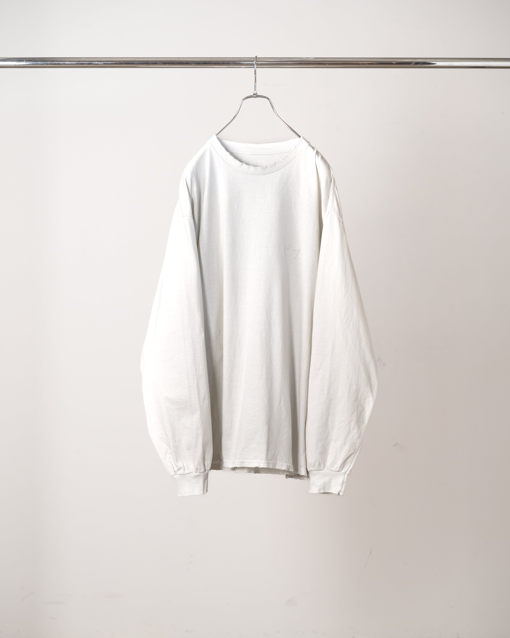 EMBROIDERY DYED LS T-SHIRT(G.WHITE) – ANCELLM