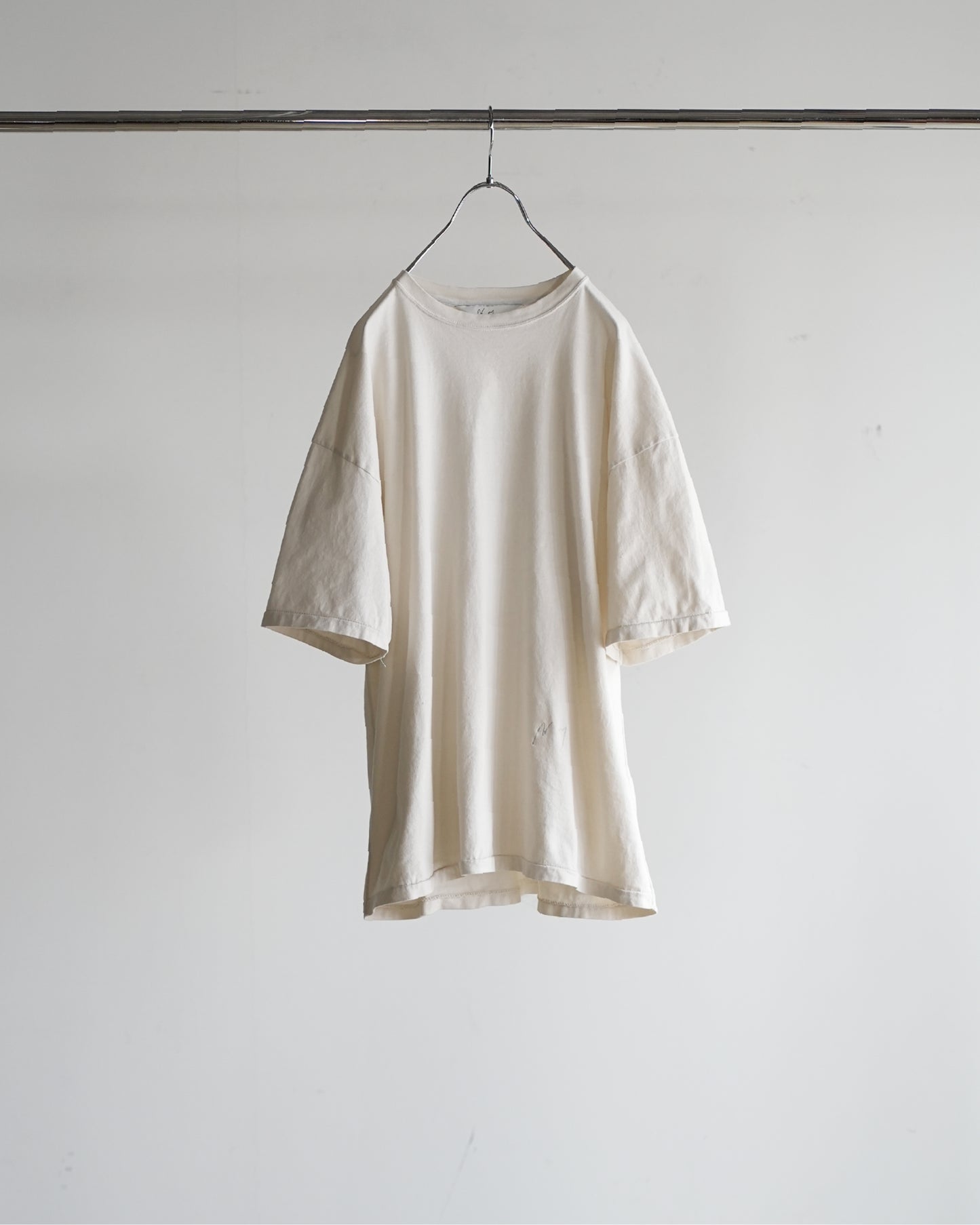 UNEVENNESS SS(G.WHITE)