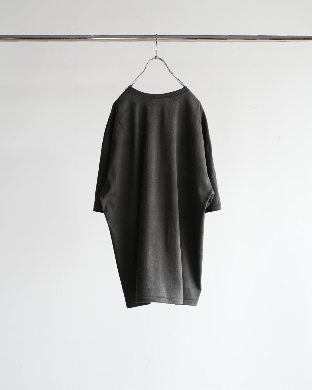 UNEVENNESS SS(BLACK)