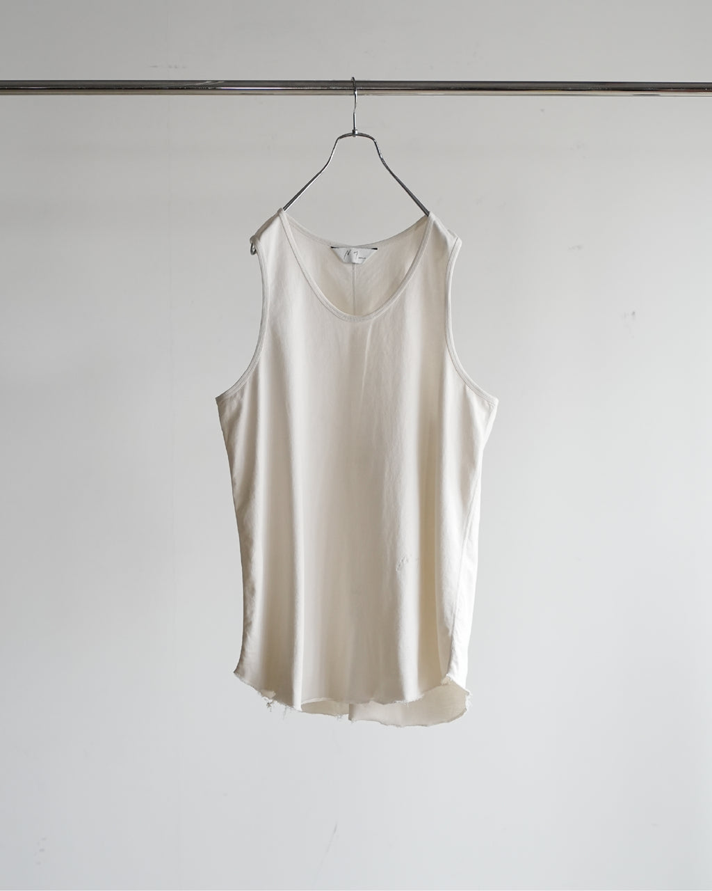 UNEVENNESS TANK TOP(G.WHITE)