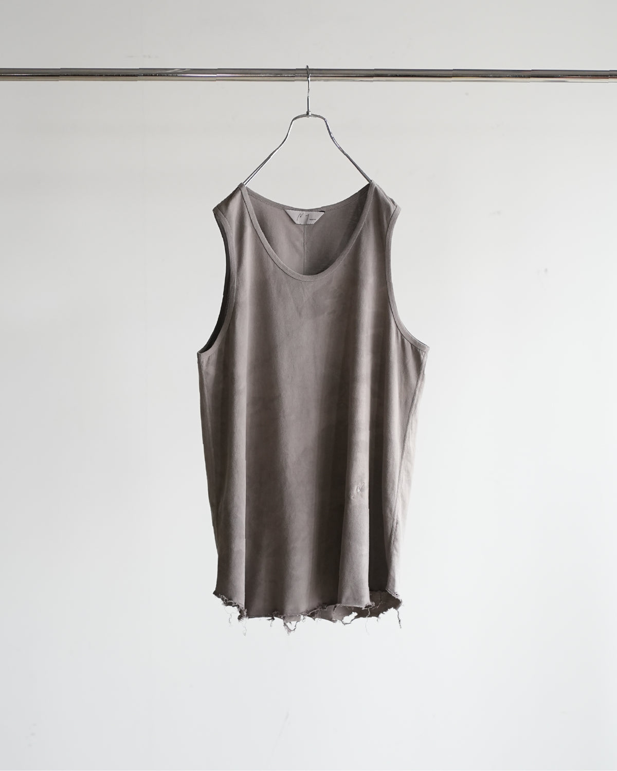 UNEVENNESS TANK TOP(GREIGE) – ANCELLM