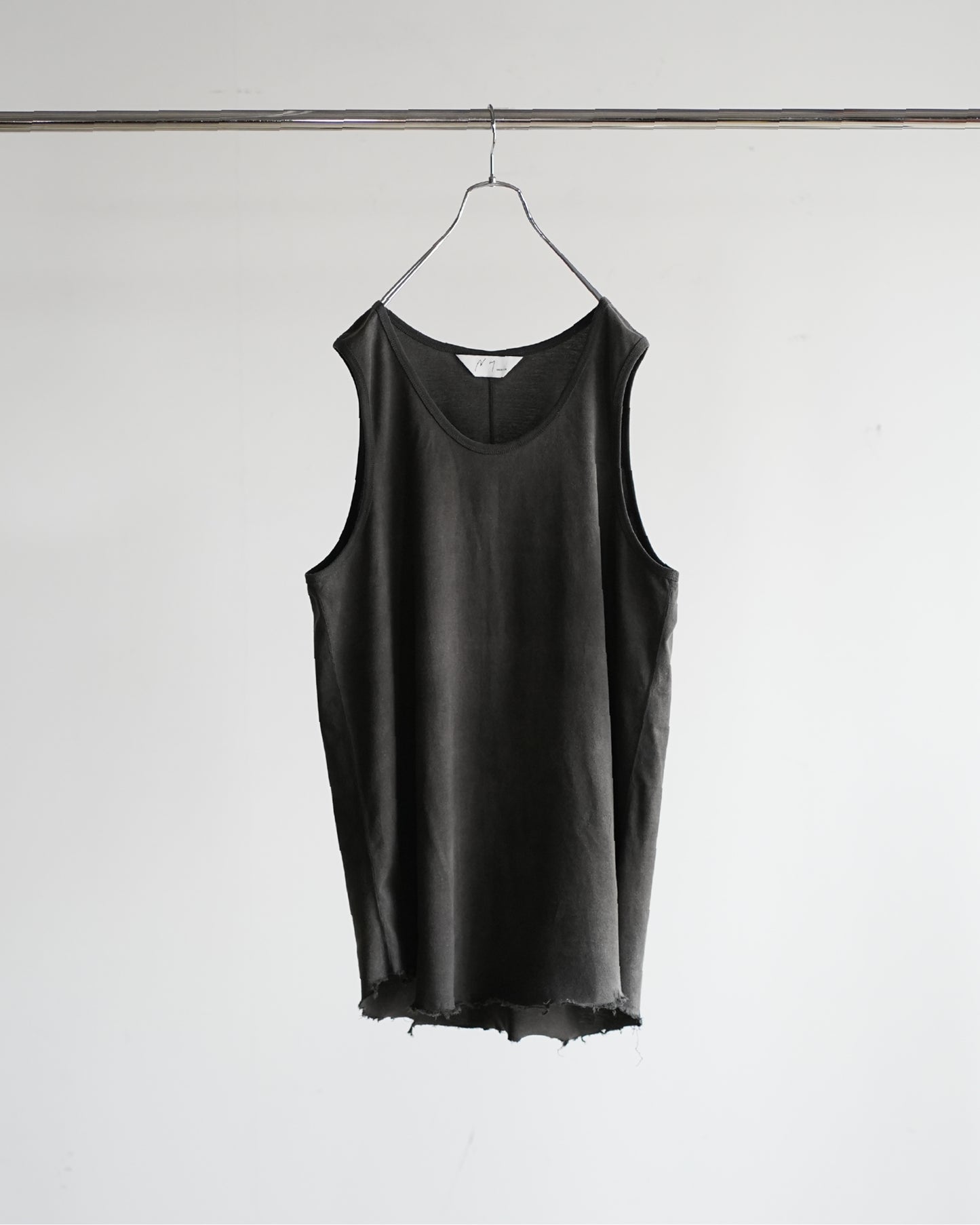 UNEVENNESS TANK TOP(BLACK)