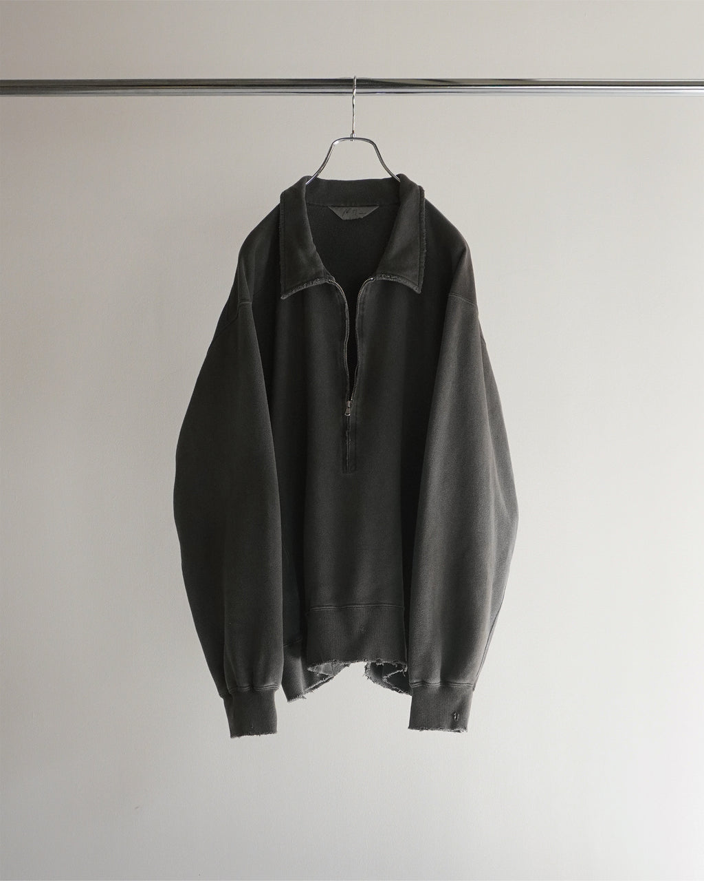 HALF ZIP SWEAT SHIRT(BLACK)