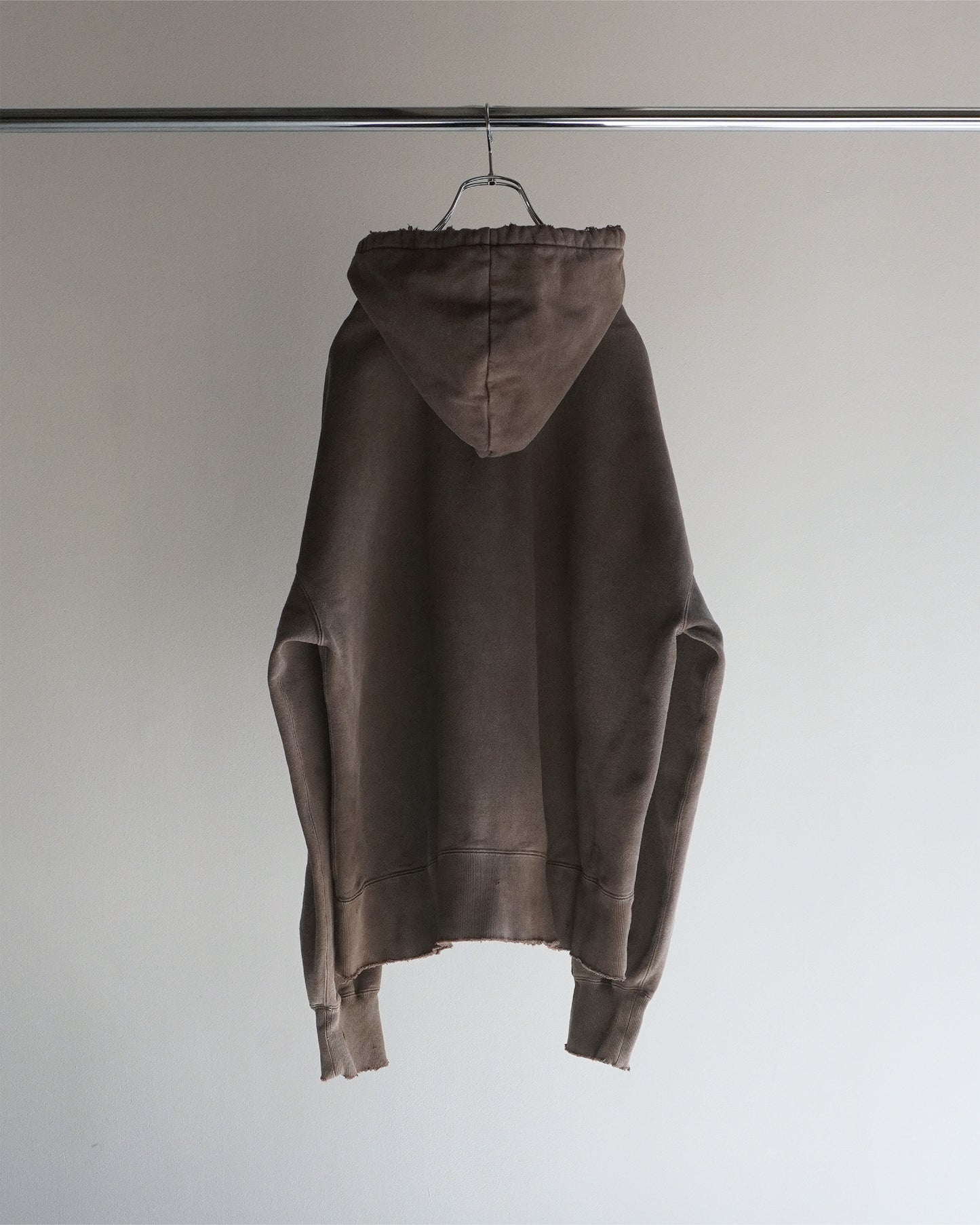 DYED DAMAGE HOODIE(CHOCOLATE)