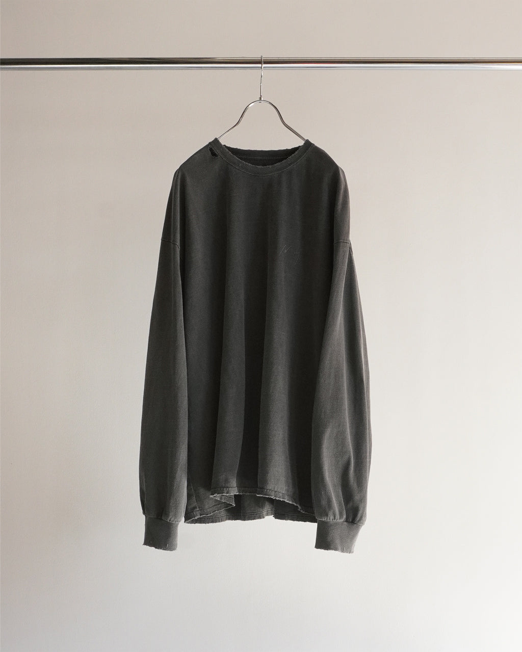 EMBROIDERY DYED LS T-SHIRT(BLACK)