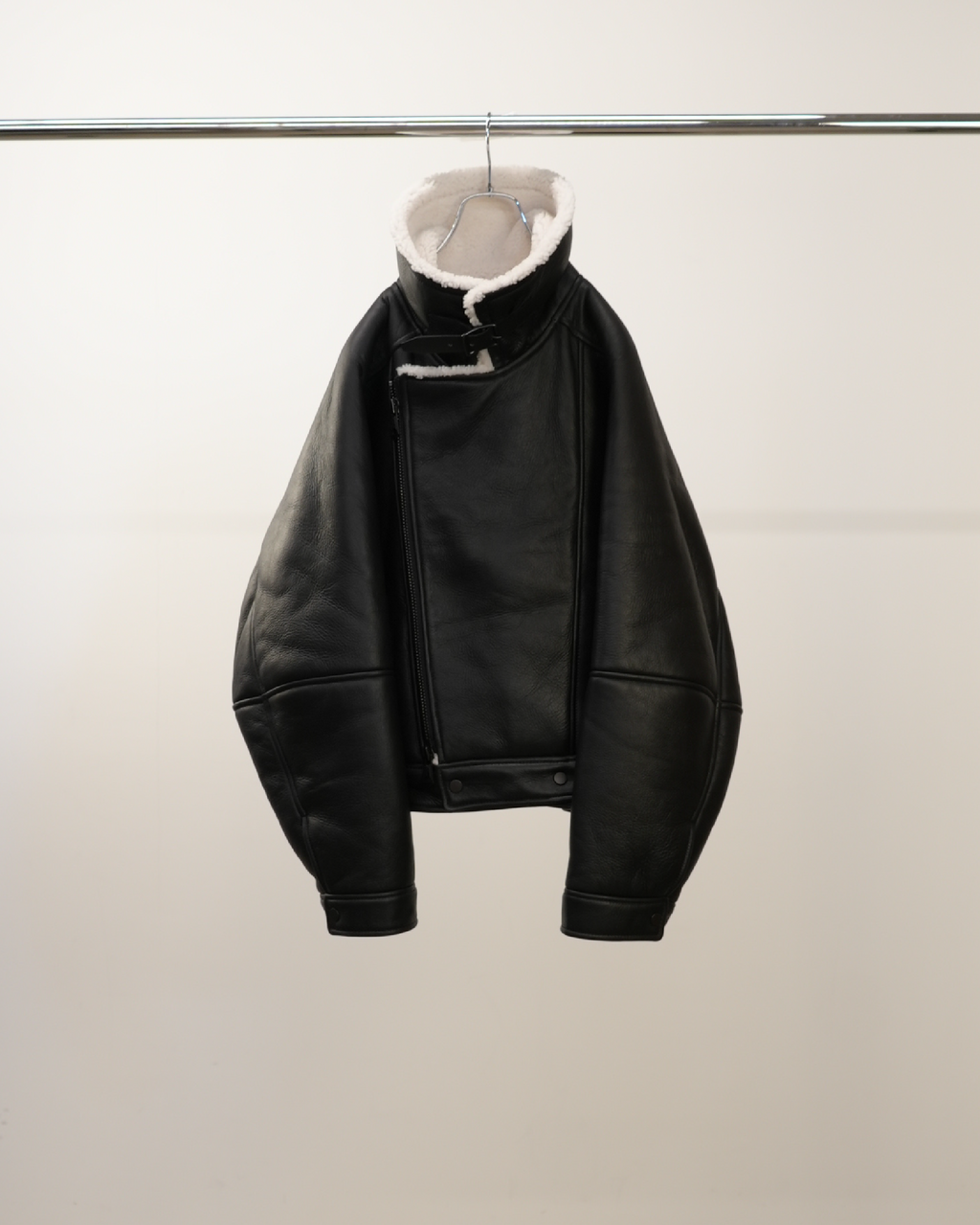 MOUTON DOUBLE JACKET(WHITE×BLACK)