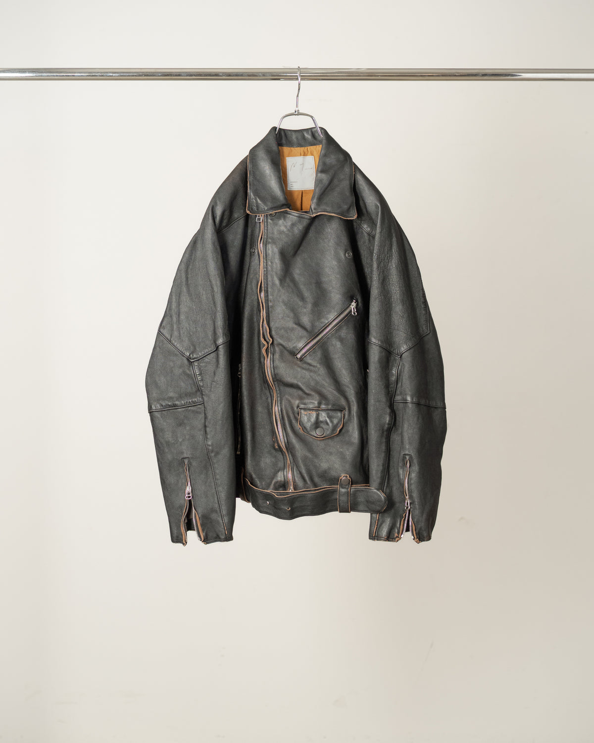 AGING H.L BELTED JACKET(BLACK)