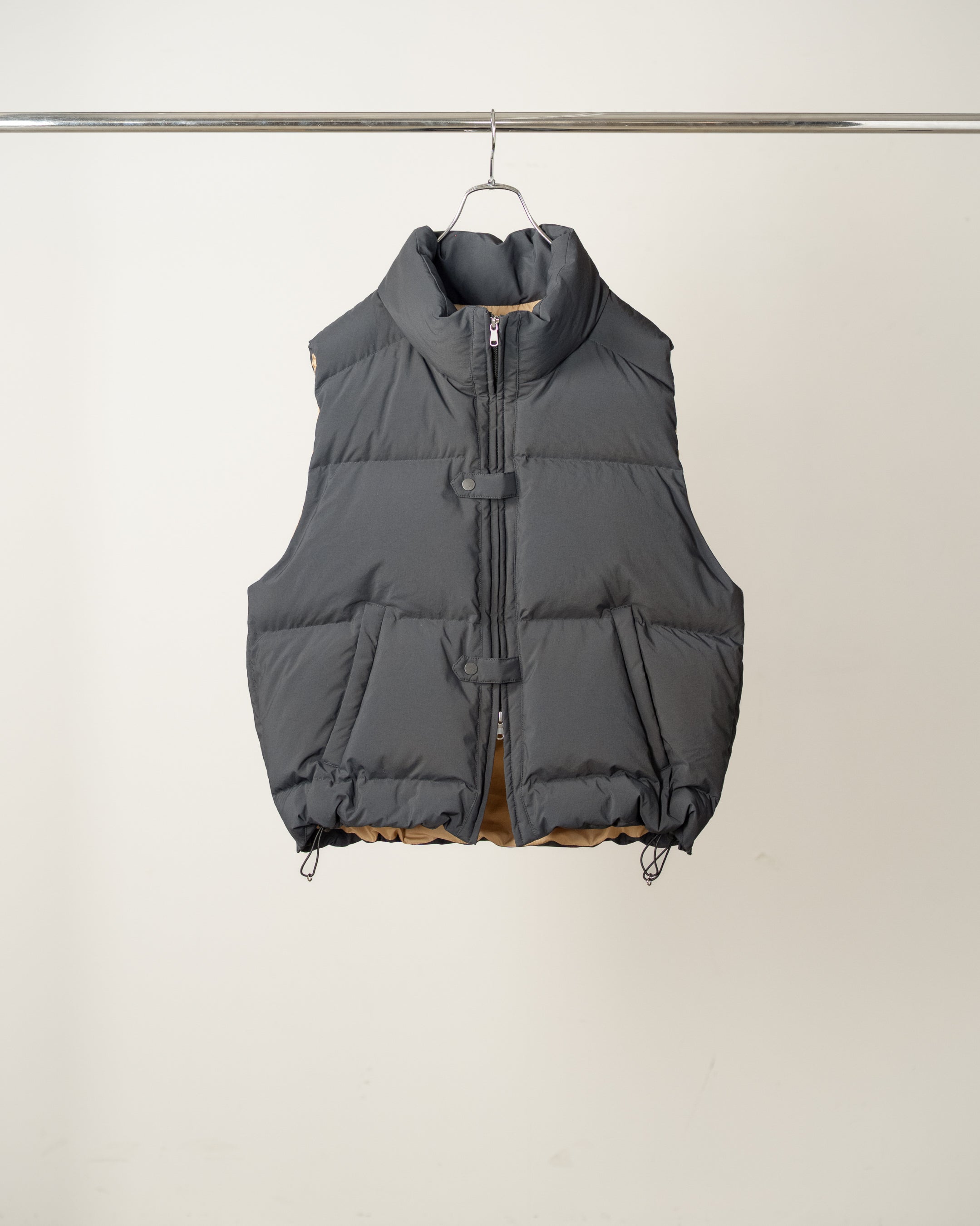 DOWN VEST(BLACK) – ANCELLM